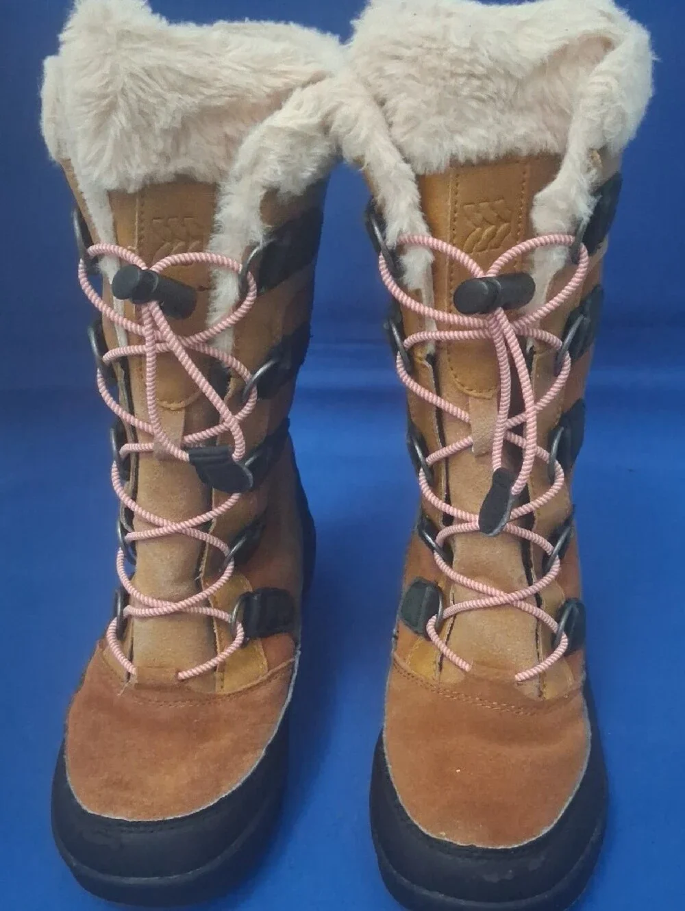 Girls All in Motion boots sz 2